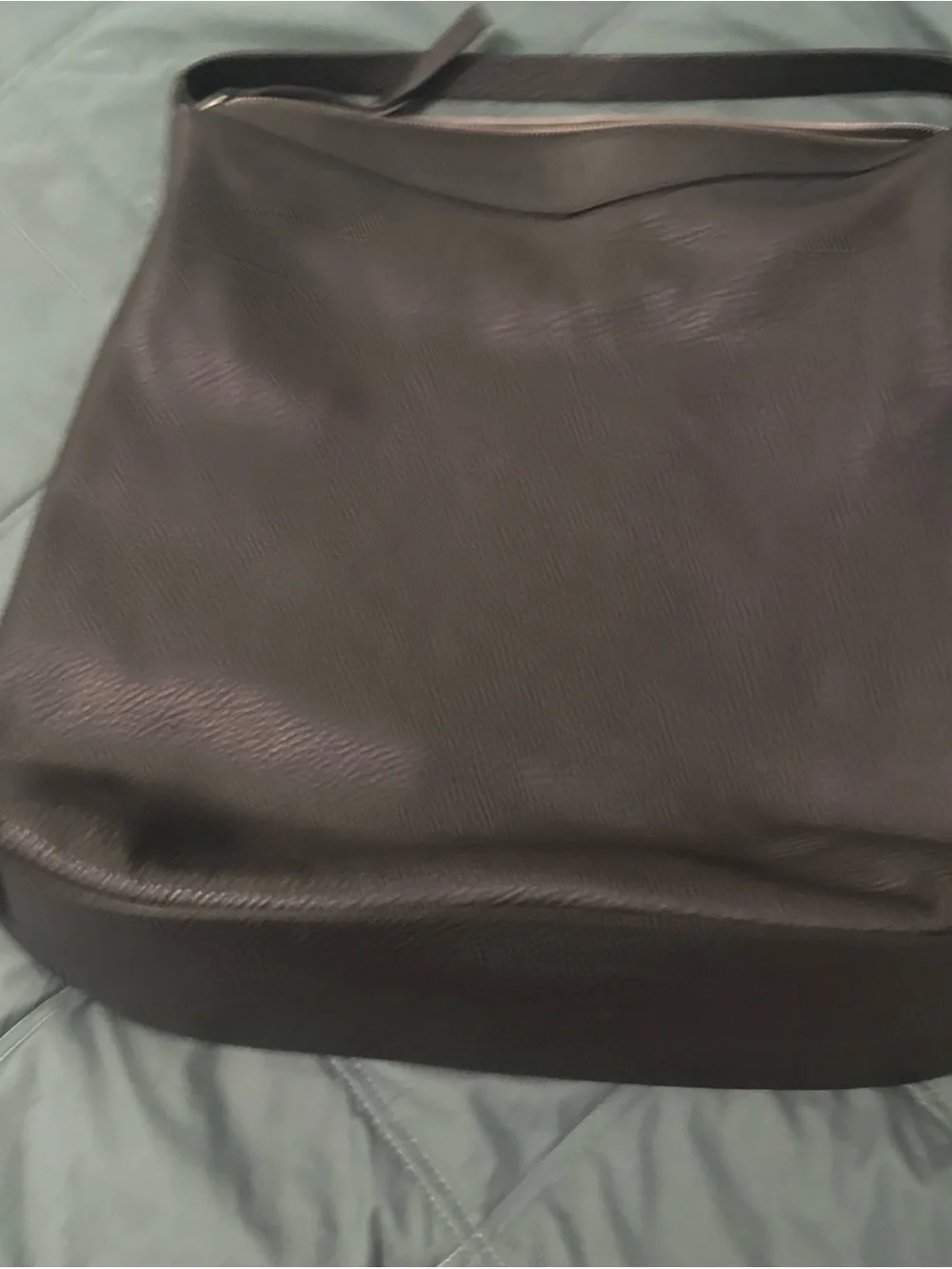 Everlane boss pebbled